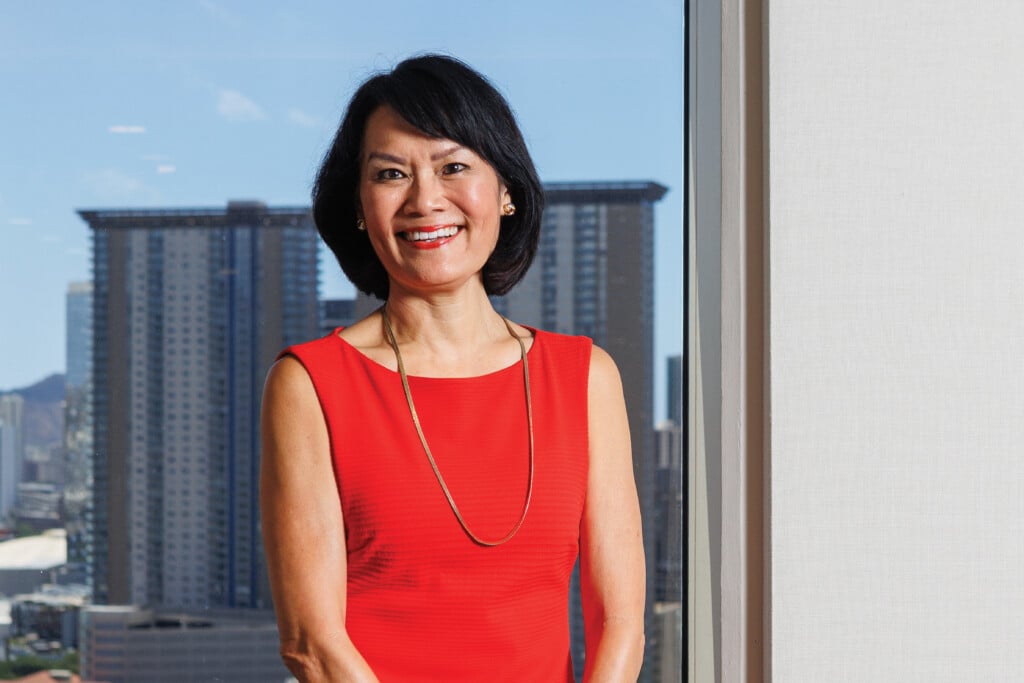 1024 Hb 1800x1200 Web Filler3 Women Leaders