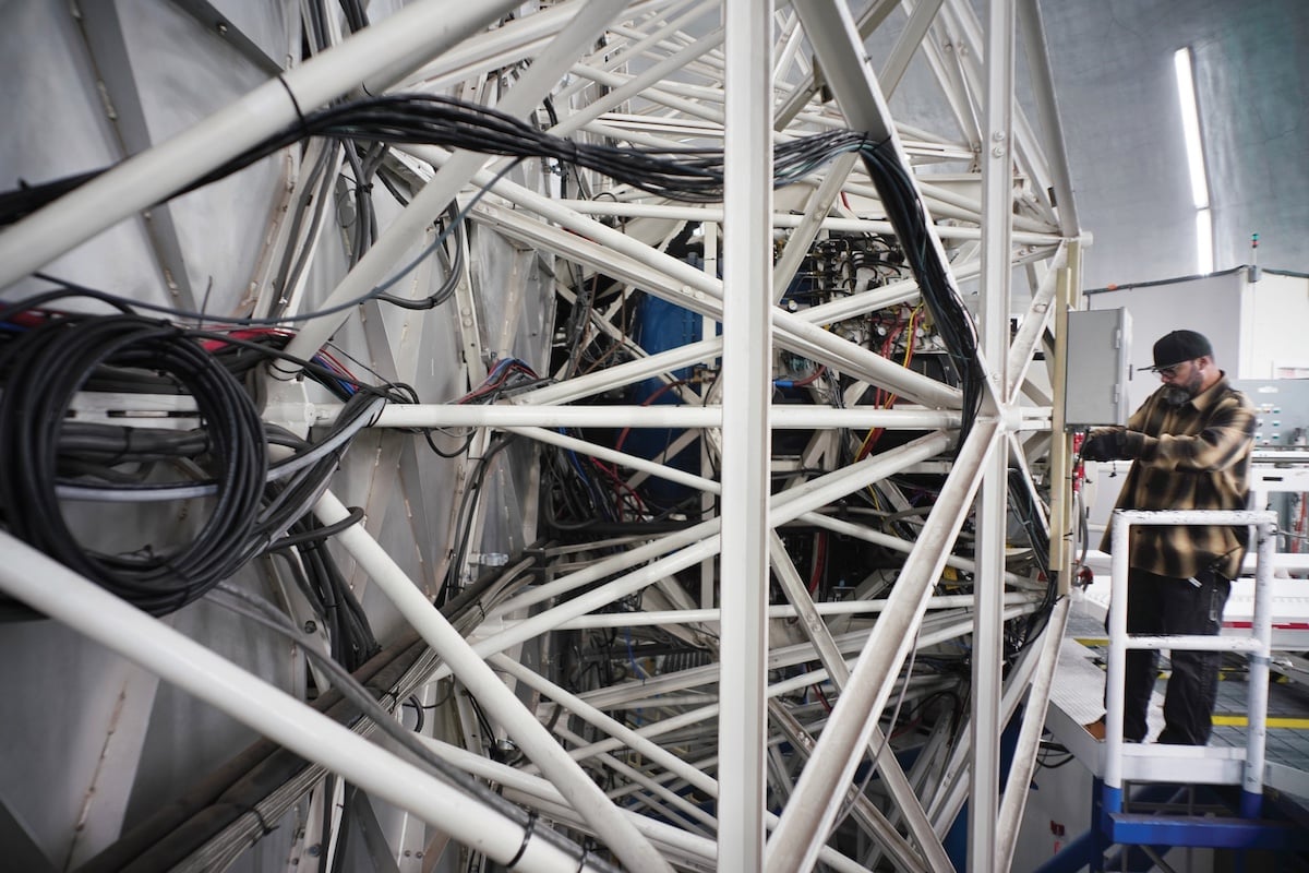 Article Image Maunakea Telescope