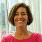 Headshot Chenoa Farnsworth