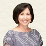 Headshot Michelle Bartell